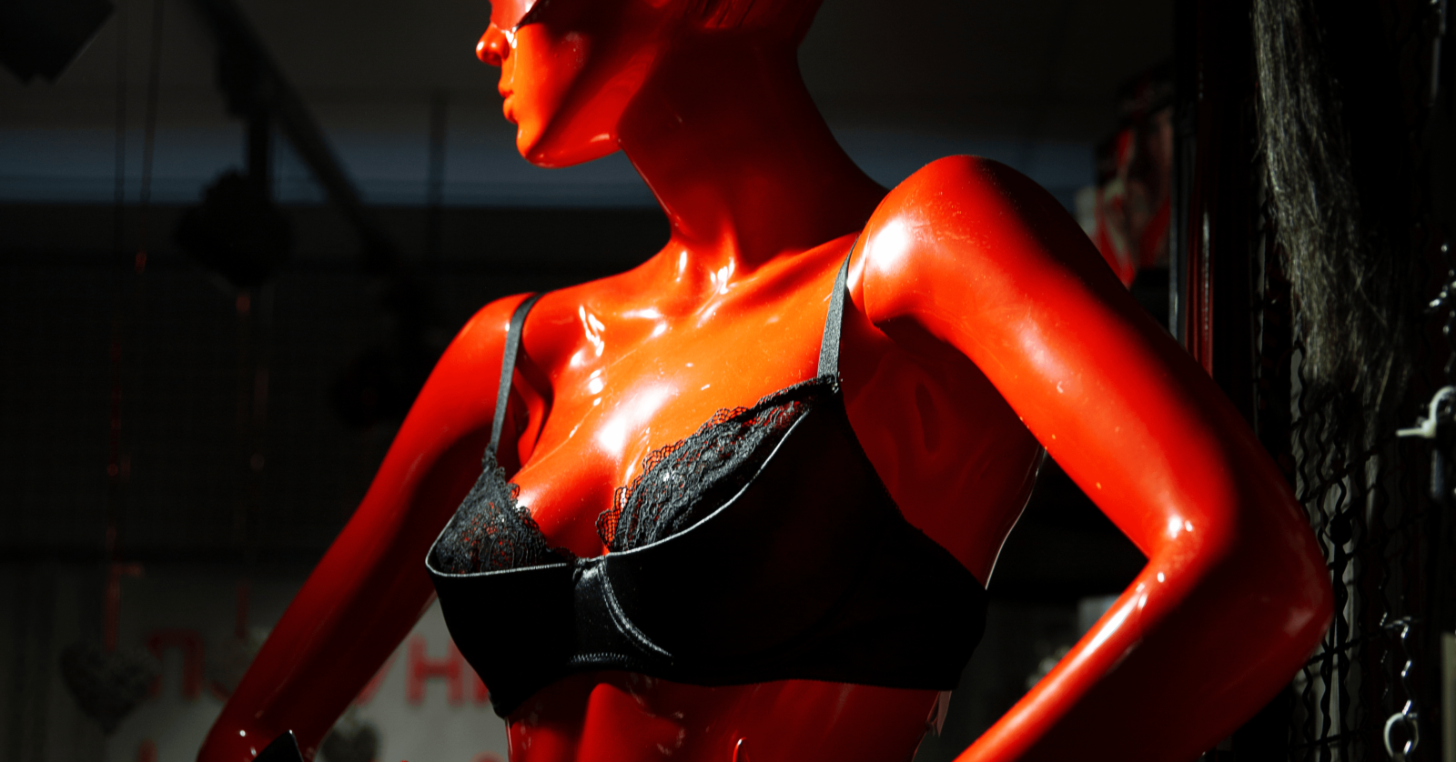 Порно әйелі депозит файлын алдады