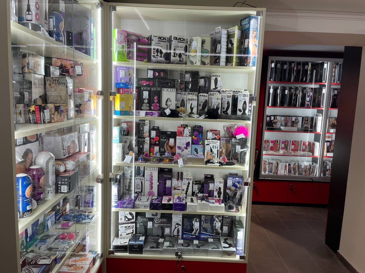 Порива Брежневтің пышақшасы Писка суретіндегі құлақ