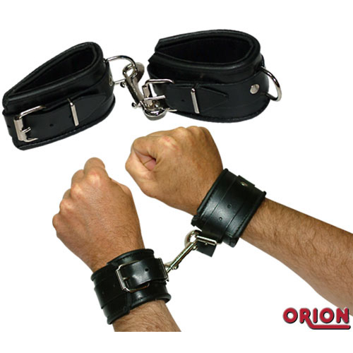 Шкіряні наручники